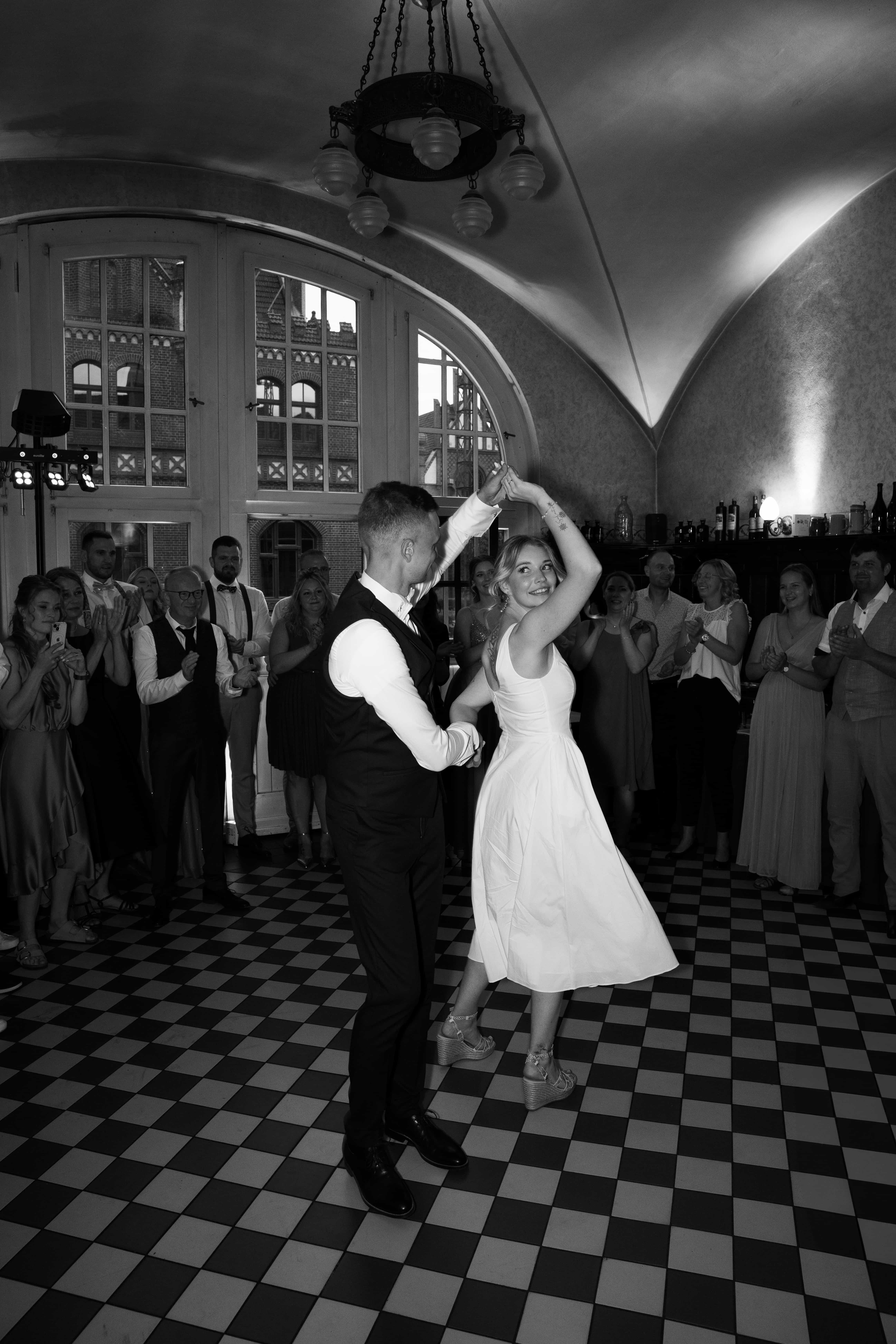 Hochzeitsfotograf Celine & Martin – Hochzeitsreportage in stimmungsvollem Licht
